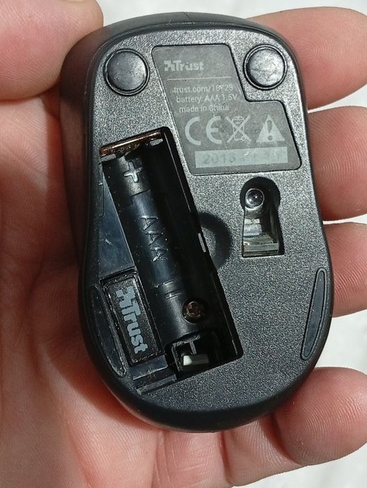 Mini Rato Trust com adaptador usb bem funcional
