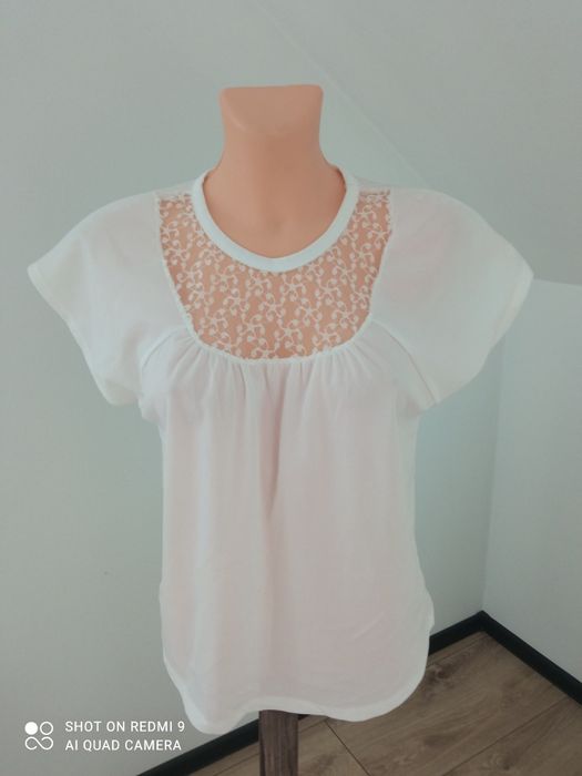 Bluzka damska L biala