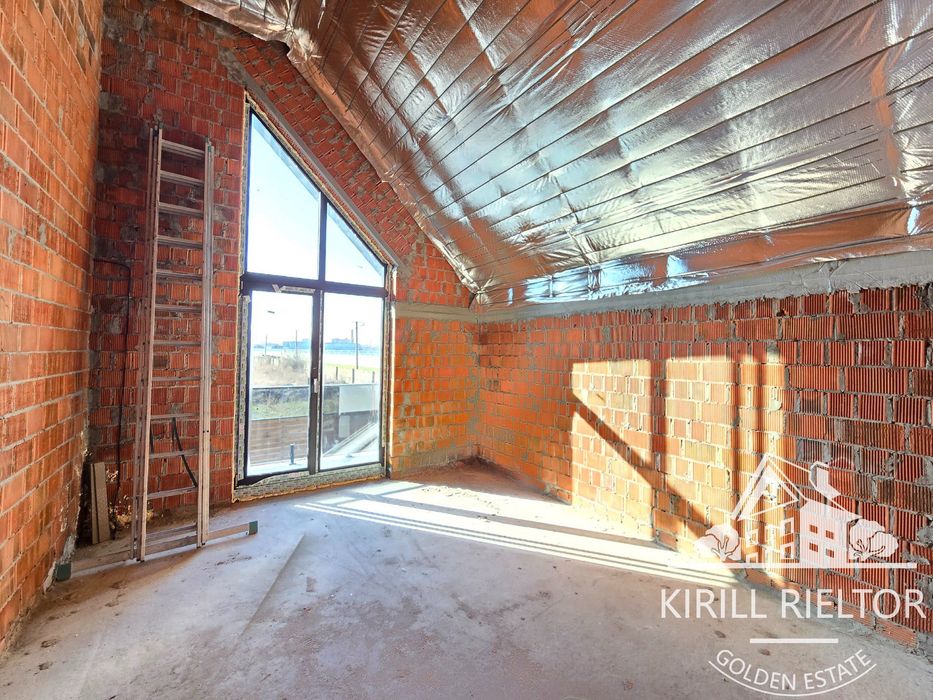 Продается новый дом-дуплекс в стиле "Barn"