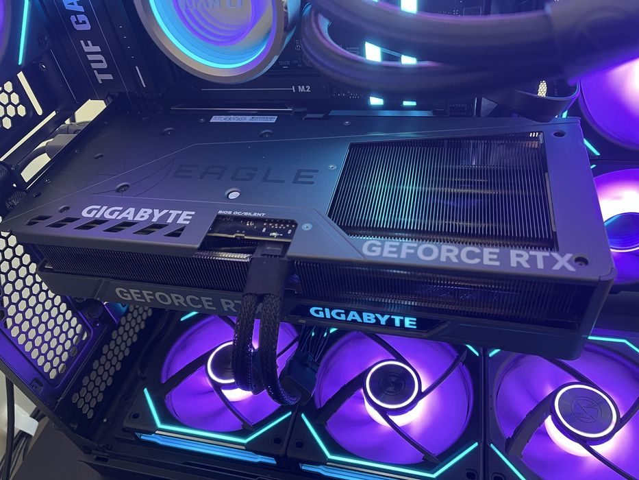 RTX 4070 Ti Gigabyte Eagle OC446276692524421121