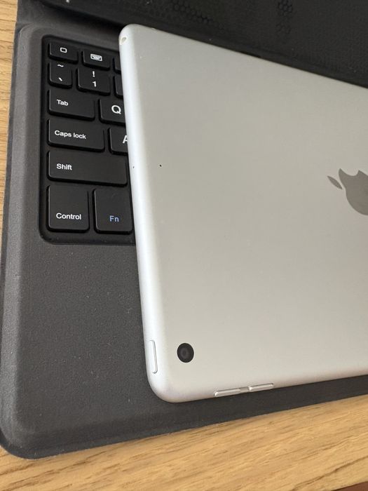 iPad 7.ª Geração 32GB