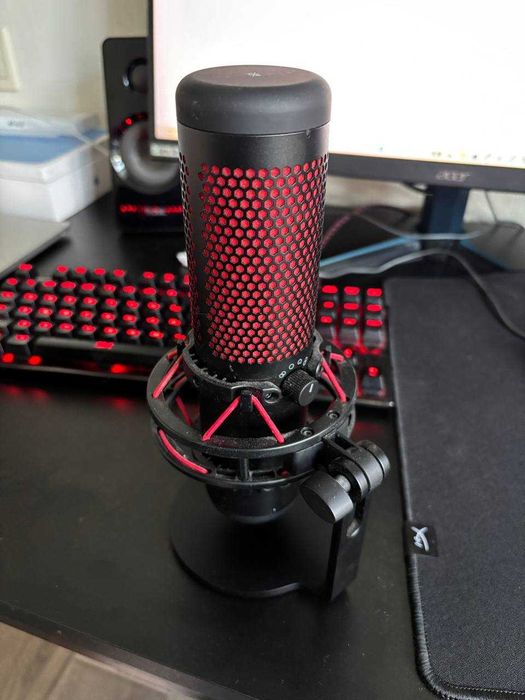 Продам мікрофон HyperX Quadcast