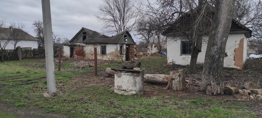 Продам будинок. 90км до  Києва.