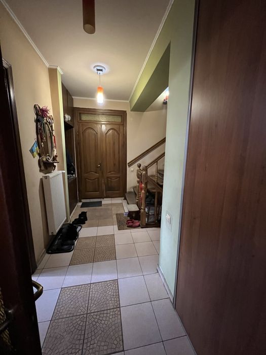 Продаж будинку у Винниках біля Львова