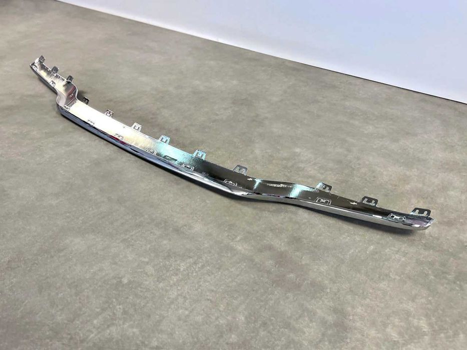 Молдинг заднього бампера ( нижній )  Mercedes Benz ( GLS Class X166 )