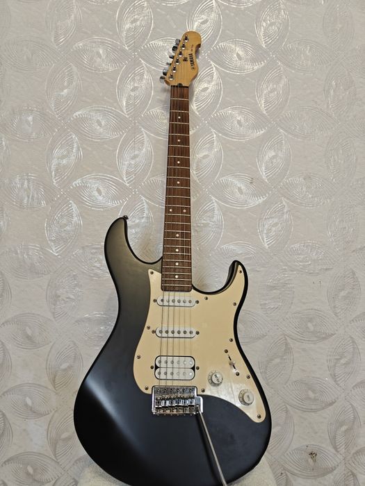 yamaha eg112 - Купити електрогітари - Ціна на OLX.ua