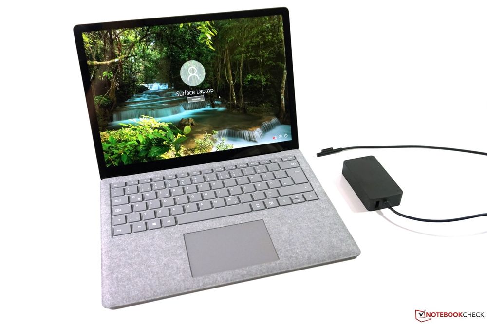 Surface Laptop 2447145084789739521