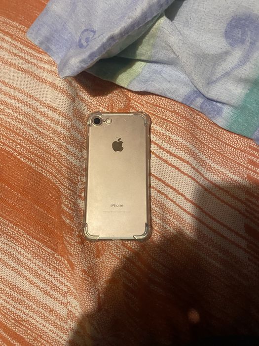 iPhone 7 на 128 гб