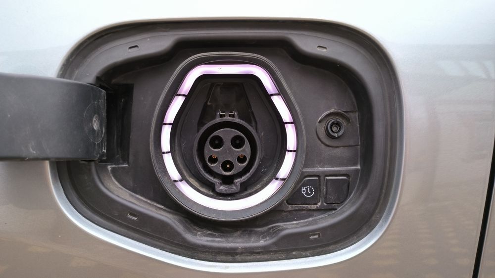 Ford Escape Гібрид PHEV (Plug-In Hybrid Electric Vehicle) 2021 року