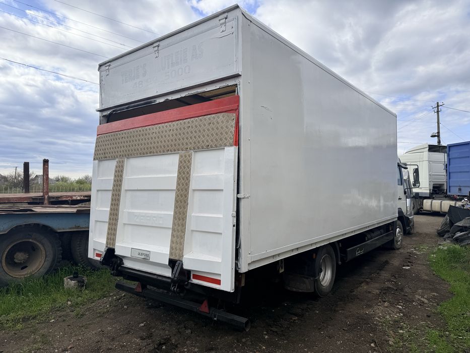 MAN LE 8.125 2001 року, гідроборт
