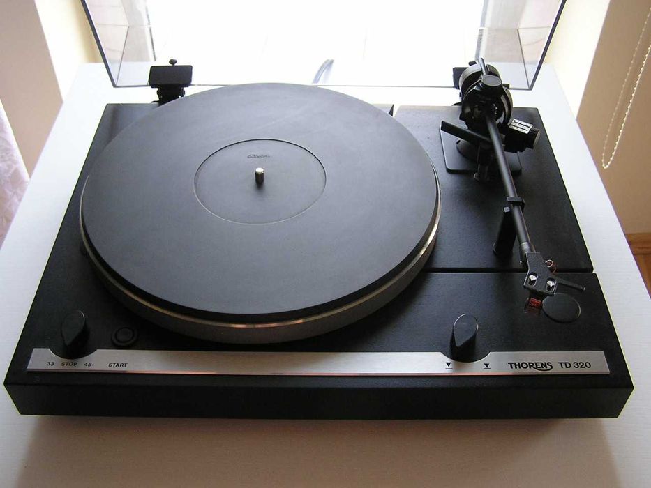 Thorens TD 320 + Ortofon MC Vivo Red (W pełni sprawny. MC mało używana