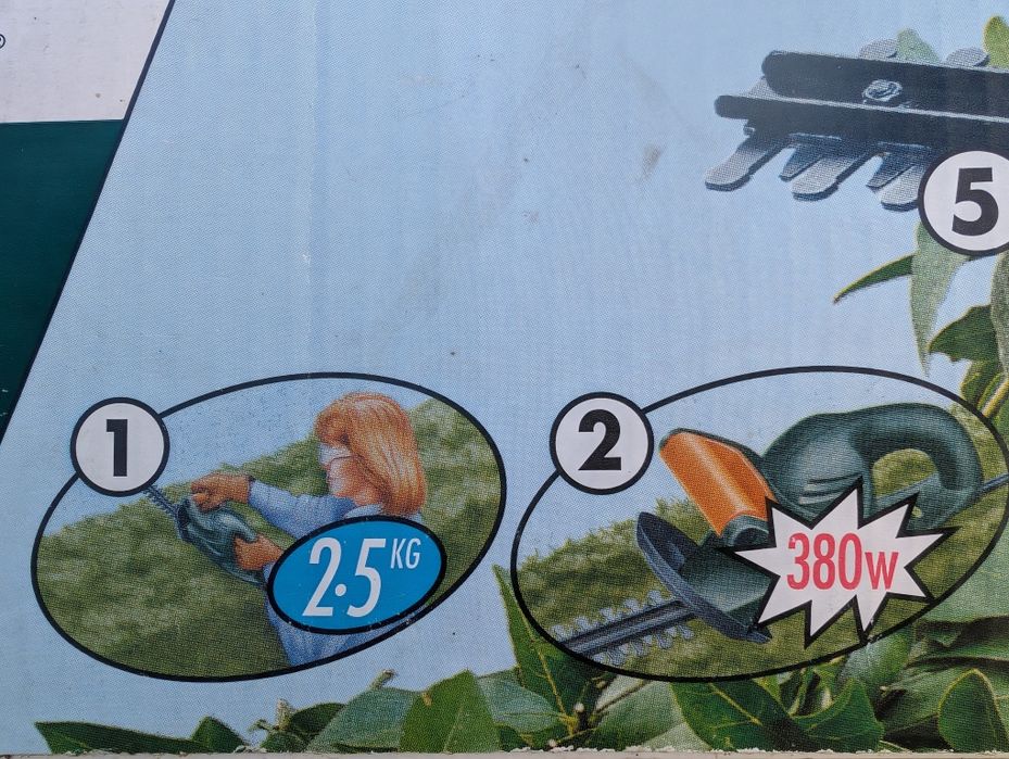 Corta-Sebes Black & Decker 380W - Lâmina 55cm - Leve e Potente