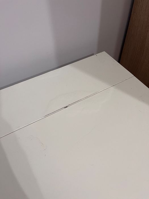 Biurko: blat z szufladami + kozły Ikea