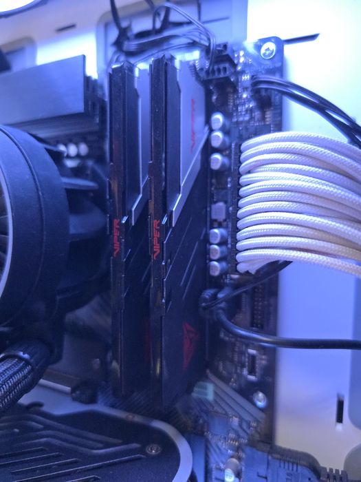 Komputer I7-12g-4060ti