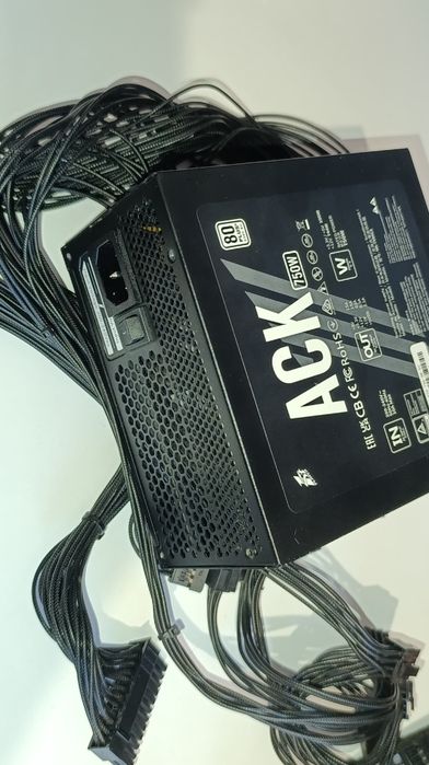 1stPlayer Black.Sir 750W (PS-750AX)