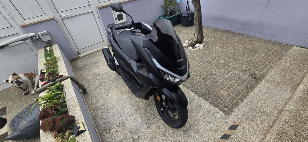 Honda pcx 125 modelo novo 2026