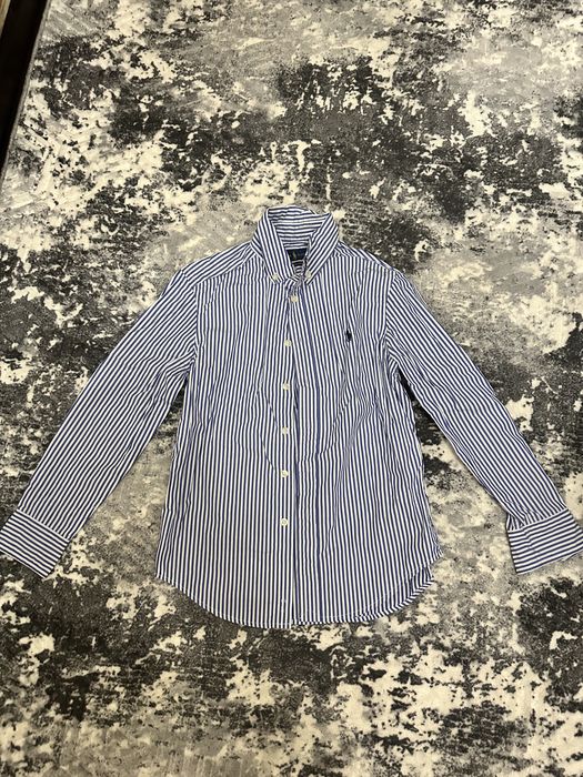 Продам дитячу рубашку поло