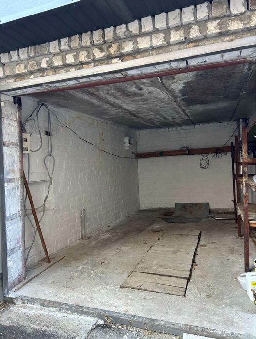 Сдам гараж в центре