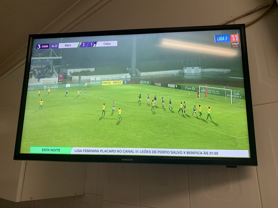 TV Samsung - T28E310EW - 28 Polegadas (HD)