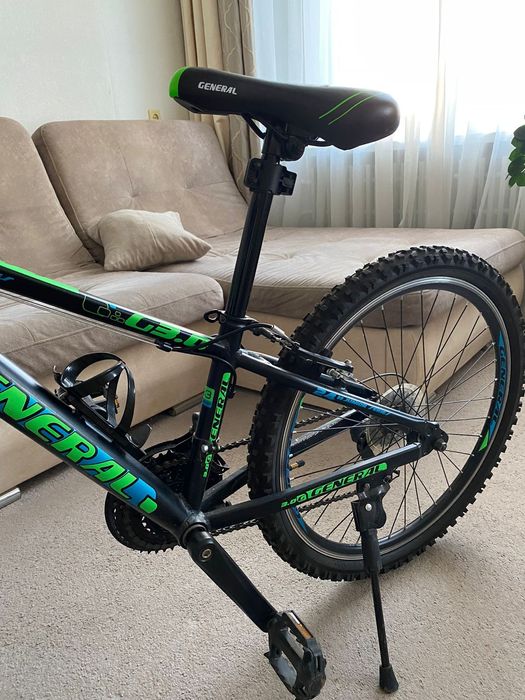 Продав велосипед General 24