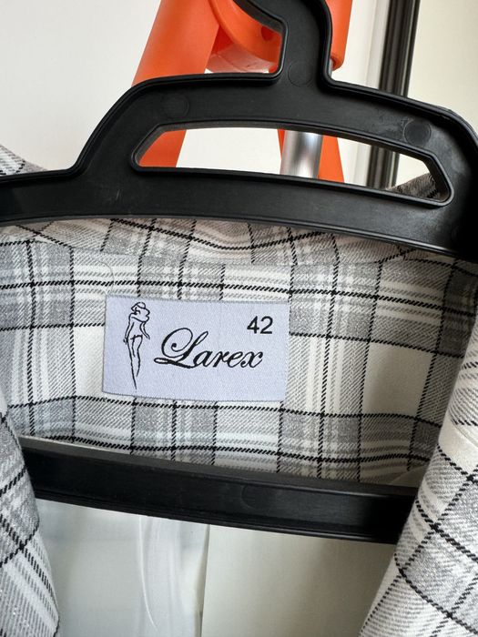 Піджак жіночий 42 розмір