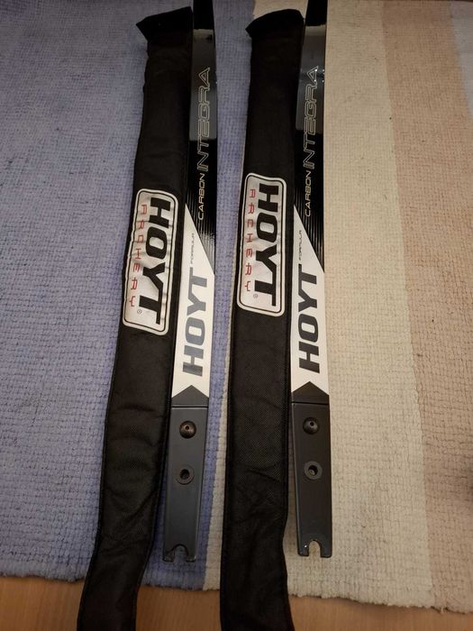 Punhos Hoyt  Prodigy P2 RX e Palhetas AXIA e Integra