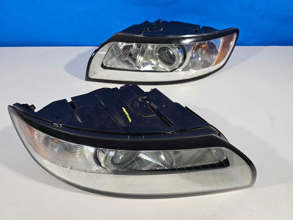 Volvo V50 S40 LIFT Lampy Przód Przednie Komplet Lewa + Prawa Europa