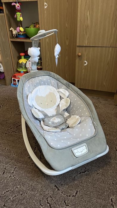 Шезлонг-качалка 2-в-1 Ingenuity Cuddle Lamb после одного ребенка (с коробкой)