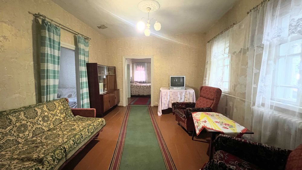 Будинок ПІД ЗНЕСЕННЯ та 25 соток у с.Княжичі 7 км до Києва