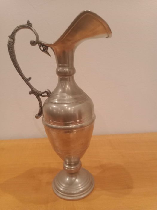 Jarra em Estanho puro - Decorativa