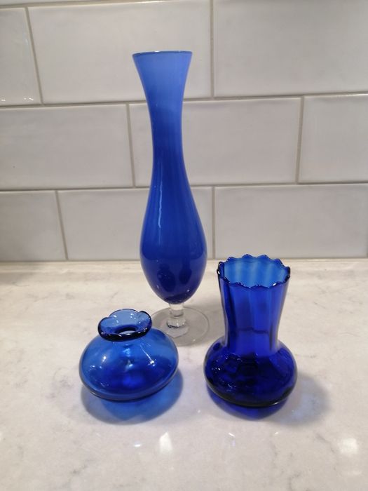 Szkło artystyczne, wazon, wazonik