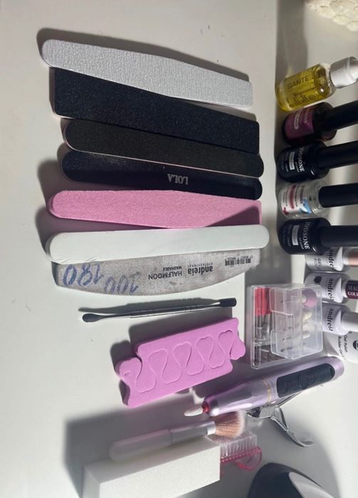 Conjunto para fazer unhas em casa