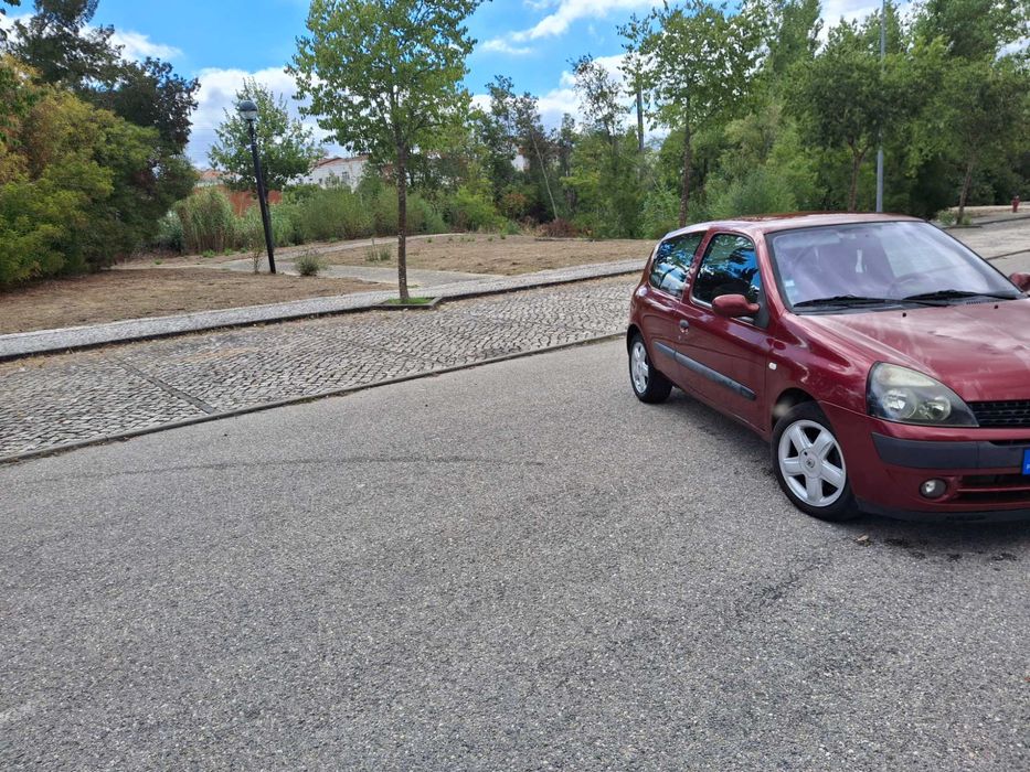 Carro a gasolina de 2001