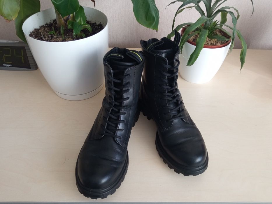 ECCO черевики TRED TRAY W на шнурівці
