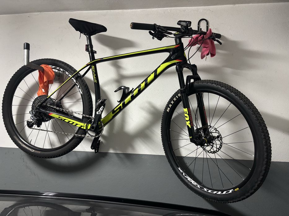 Bicicleta carbono Scott Scale