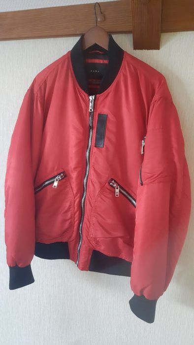 Бомбер Zara чоловічий. Стильна чоловіча куртка