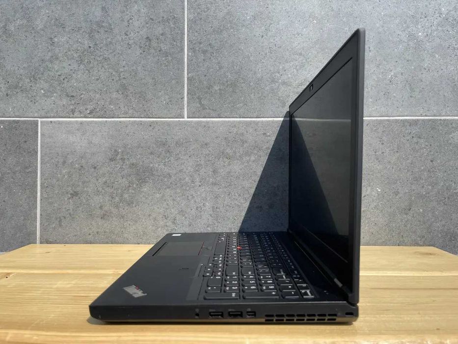 Ноутбук Lenovo ThinkPad P52/i7-8750/32Gb/512Gb M2/15.6" IPS/P1000 4GB