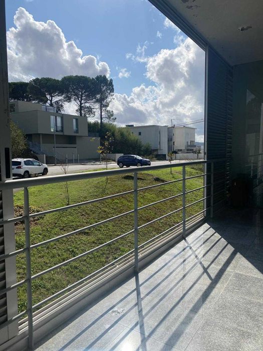 T2+1 Moderno em Gualtar – Frente ao Hospital de Braga com Garagem