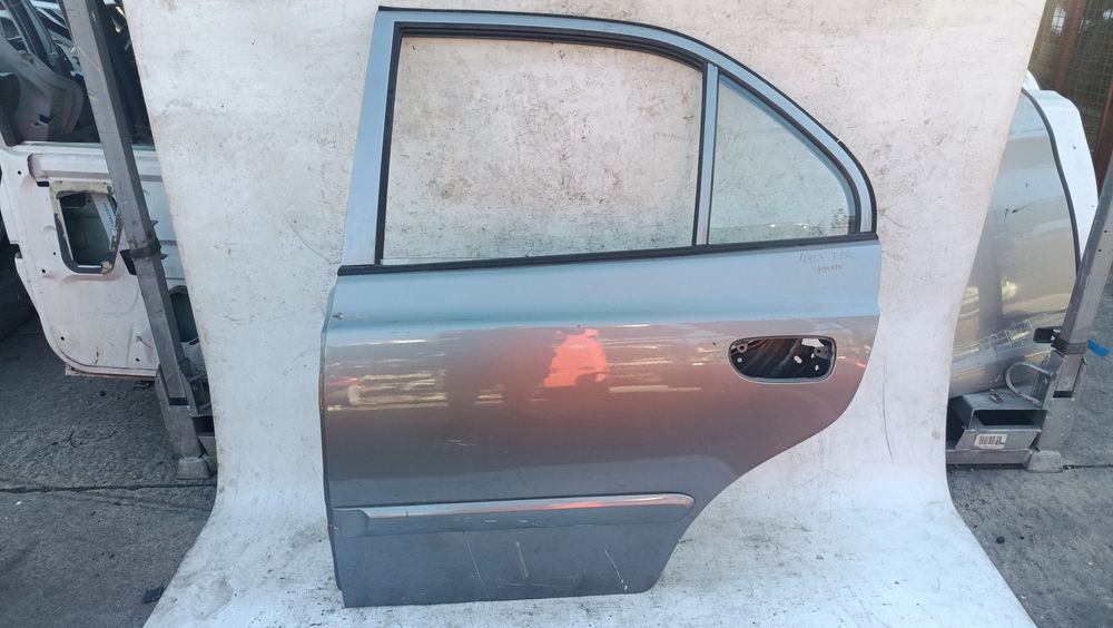 Porta trás esquerda HYUNDAI Accent II (LC)