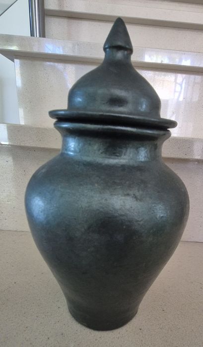 Painted Clay Pot425333533695037440