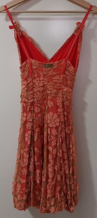 Vestido brasileiro tamanho S