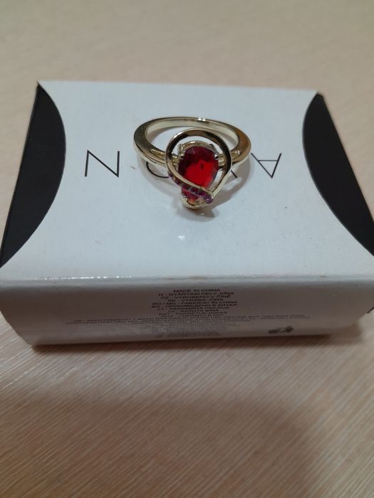 Кольца Эйвон винтажные.