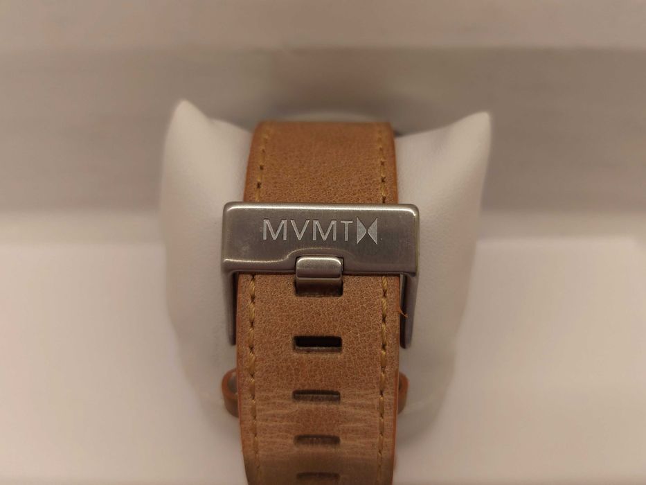 Zegarek MVMT Watches Chrono biały 45mm