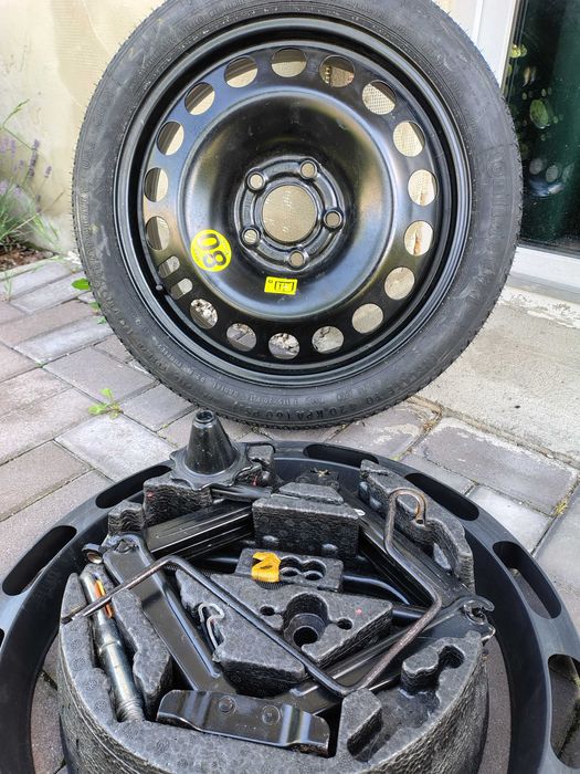 Koło dojazdowe podnośnik klucze zestaw kompletny Opel 5x110 16 cali 65,1 mm jak nowe nie używane felgi opony Astra H