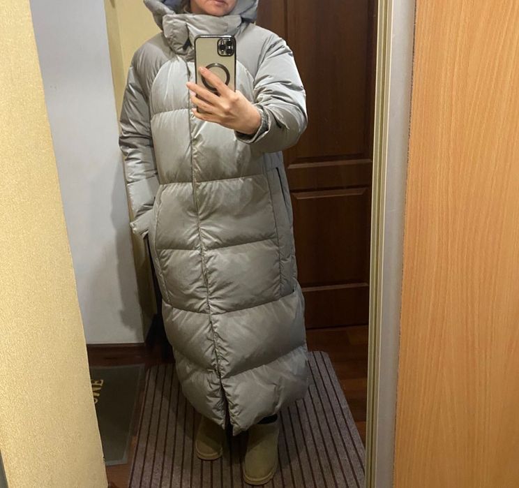 Пуховик на гусином пуху  Adidas