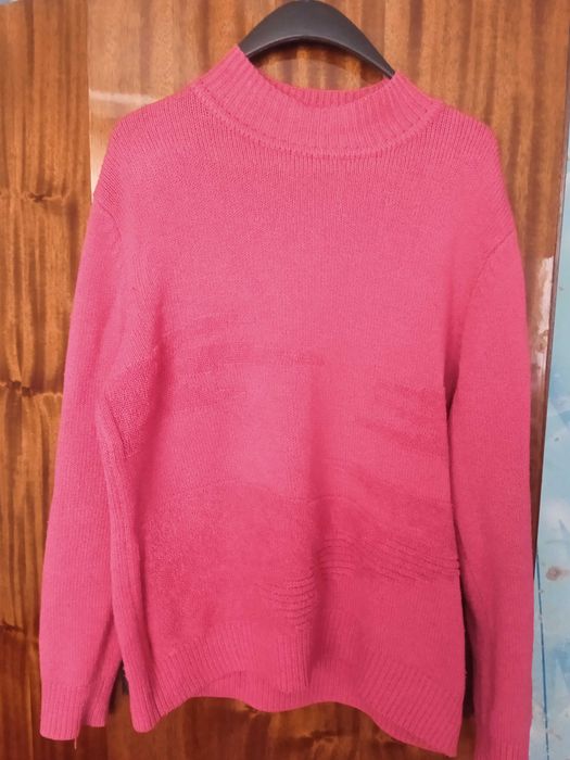 Свитер  женский размер 48-50