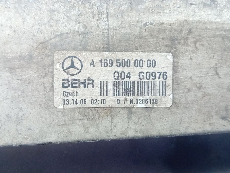 Radiador do intercooler MERCEDES-BENZ Classe A (W169)