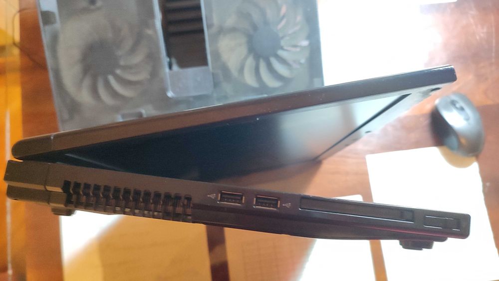 Ноутбук 15" Dell Vostro 1510