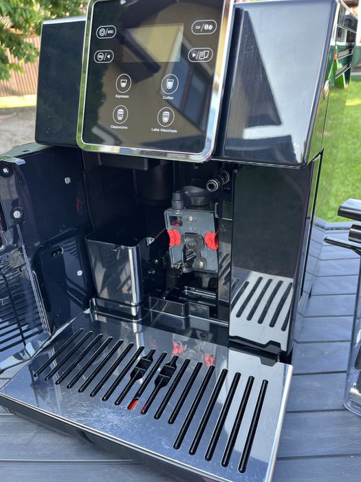 Кавоварка Delonghi Perfecta EVO 2021 року гарантія, та післягарантійна підтримка