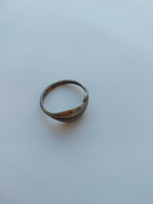 Серебряное кольцо